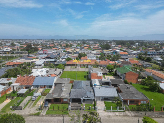 Imagem Casa com 4 Quartos à Venda, 177 m² em Centro - Xangri-lá Imagem Casa com 4 Quartos à Venda, 177 m² em Centro - Xangri-lá