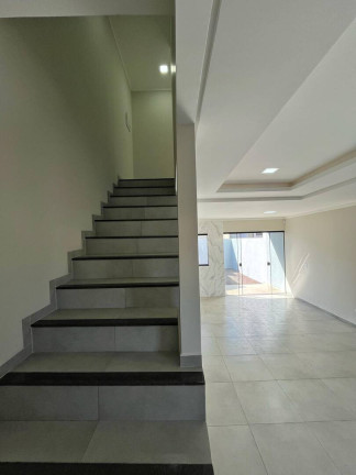 Imagem Sobrado com 3 Quartos à Venda, 90 m² em Brasília - Cascavel Imagem Sobrado com 3 Quartos à Venda, 90 m² em Brasília - Cascavel