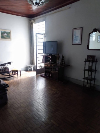 Imagem Casa com 4 Quartos à Venda, 156 m² em Centro - Guaratinguetá Imagem Casa com 4 Quartos à Venda, 156 m² em Centro - Guaratinguetá