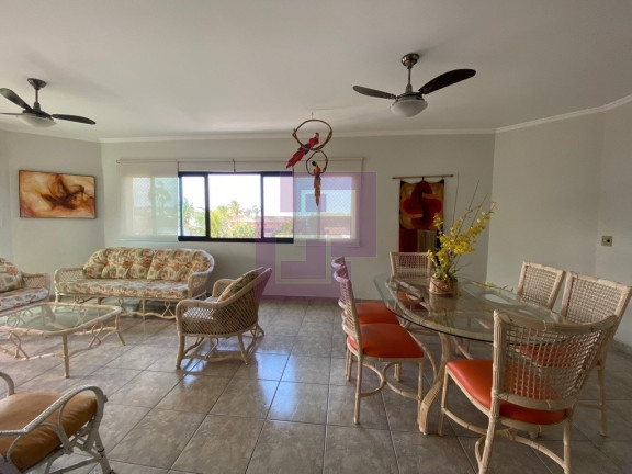 Apartamento com 3 Quartos à Venda, 190 m² em Enseada - Guarujá