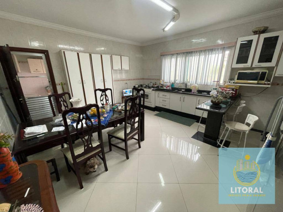 Imagem Sobrado com 3 Quartos à Venda, 110 m² em Boqueirão - Praia Grande Imagem Sobrado com 3 Quartos à Venda, 110 m² em Boqueirão - Praia Grande