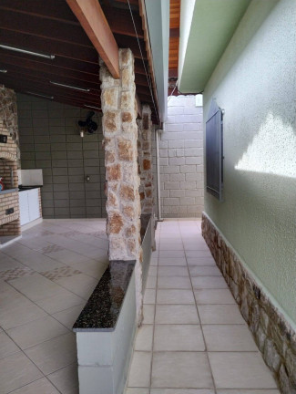 Imagem Casa com 3 Quartos à Venda, 250 m² em Vila Jundiainópolis - Jundiaí