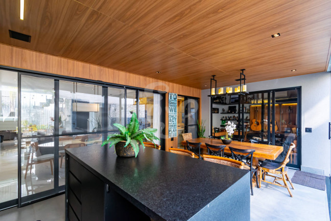 Imagem Casa de Condomínio com 5 Quartos à Venda, 370 m² em Cidade Tamboré - Santana De Parnaíba Imagem Casa de Condomínio com 5 Quartos à Venda, 370 m² em Cidade Tamboré - Santana De Parnaíba