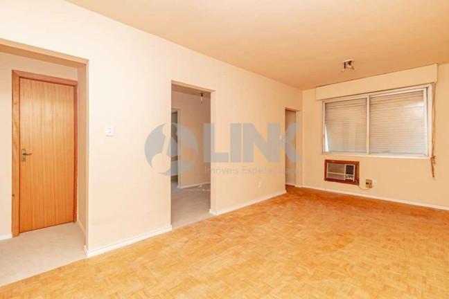 Apartamento com 2 Quartos à Venda, 78 m² em Santana - Porto Alegre