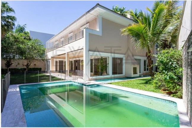 Imagem Casa com 4 Quartos à Venda, 854 m² em Jardim Guedala - São Paulo Imagem Casa com 4 Quartos à Venda, 854 m² em Jardim Guedala - São Paulo