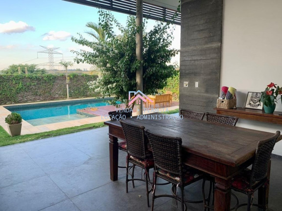 Imagem Casa com 3 Quartos para Alugar, 420 m² em Medeiros - Jundiaí Imagem Casa com 3 Quartos para Alugar, 420 m² em Medeiros - Jundiaí