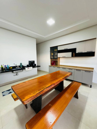 Imagem Casa com 3 Quartos à Venda, 172 m² em Aquarela Das Artes - Sinop Imagem Casa com 3 Quartos à Venda, 172 m² em Aquarela Das Artes - Sinop