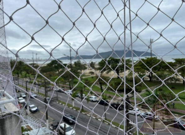 Apartamento com 3 Quartos para Alugar, 163 m² em Gonzaga - Santos