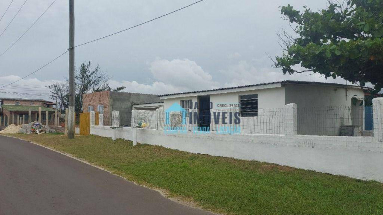 Imagem Casa com 4 Quartos à Venda, 300 m² em Magistério - Balneário Pinhal Imagem Casa com 4 Quartos à Venda, 300 m² em Magistério - Balneário Pinhal