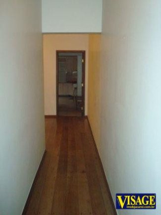 Imagem Casa com 2 Quartos à Venda, 500 m² em Centro - Jacareí Imagem Casa com 2 Quartos à Venda, 500 m² em Centro - Jacareí
