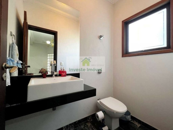 Imagem Casa de Condomínio com 3 Quartos à Venda, 361 m² em Granja Viana - Cotia