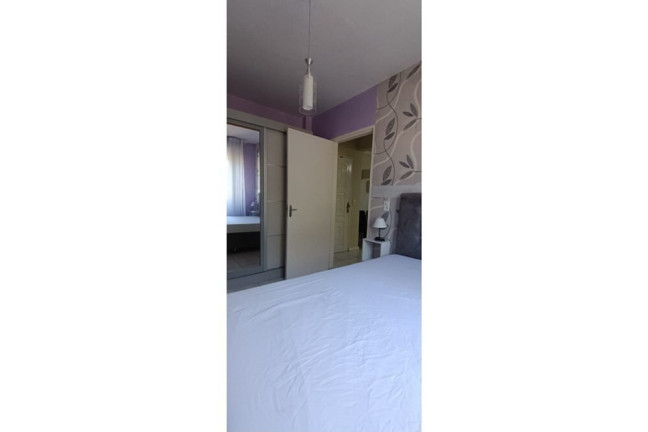 Imagem Imóvel com 1 Quarto à Venda, 38 m² em Camaquã - Porto Alegre Imagem Imóvel com 1 Quarto à Venda, 38 m² em Camaquã - Porto Alegre