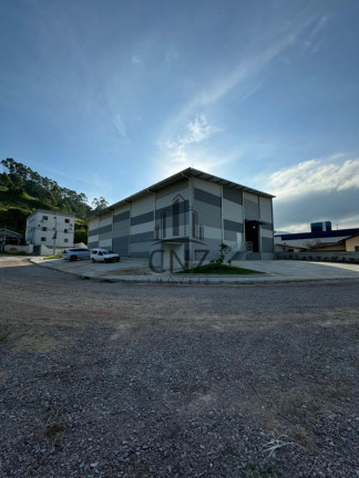Imagem Imóvel para Alugar, 600 m² em Bateas - Brusque Imagem Imóvel para Alugar, 600 m² em Bateas - Brusque