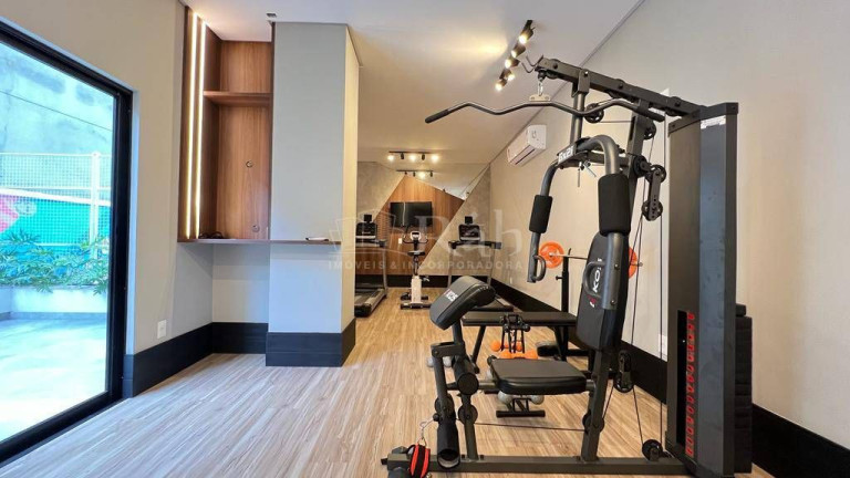 Foto do imóvel Apartamento com 3 Quartos à Venda, 130 m² em Pioneiros - Balneário Camboriú