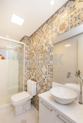 Imagem Apartamento com 2 Quartos à Venda, 52 m² em Moinhos De Vento - Porto Alegre Imagem Apartamento com 2 Quartos à Venda, 52 m² em Moinhos De Vento - Porto Alegre