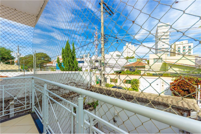 Imagem Casa com 4 Quartos à Venda, 169 m²