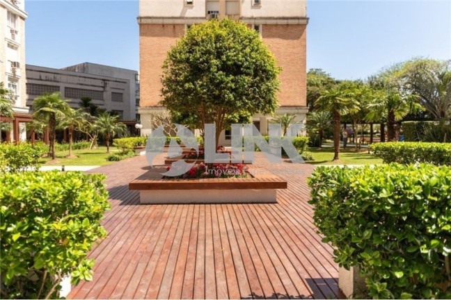Imagem Apartamento com 2 Quartos à Venda, 68 m² em Passo Da Areia - Porto Alegre