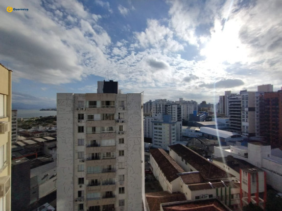 Imagem Apartamento com 3 Quartos à Venda, 166 m² em Centro - Florianópolis Imagem Apartamento com 3 Quartos à Venda, 166 m² em Centro - Florianópolis