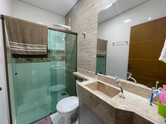 Imagem Casa com 4 Quartos à Venda, 250 m² em Colonia Agricola Samambaia - Brasília Imagem Casa com 4 Quartos à Venda, 250 m² em Colonia Agricola Samambaia - Brasília