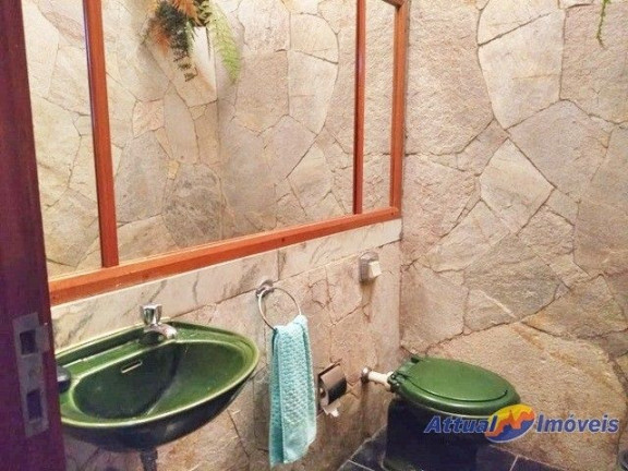 Imagem Casa com 4 Quartos à Venda, 350 m² em Alto - Teresópolis Imagem Casa com 4 Quartos à Venda, 350 m² em Alto - Teresópolis