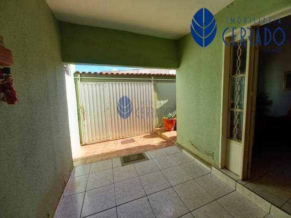 Imagem Casa com 3 Quartos à Venda, 150 m² em Vila Jussara - Anápolis Imagem Casa com 3 Quartos à Venda, 150 m² em Vila Jussara - Anápolis
