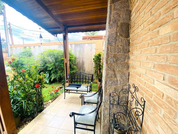 Imagem Casa com 3 Quartos à Venda, 733 m² em Vila Giglio - Atibaia Imagem Casa com 3 Quartos à Venda, 733 m² em Vila Giglio - Atibaia