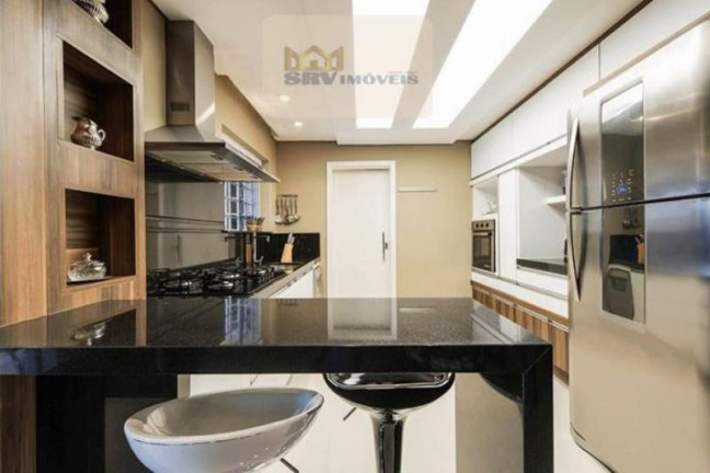 Imagem Sobrado com 4 Quartos à Venda, 200 m² em Atuba - Curitiba Imagem Sobrado com 4 Quartos à Venda, 200 m² em Atuba - Curitiba