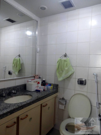 Imagem Apartamento com 2 Quartos à Venda, 80 m² em Catete - Rio De Janeiro Imagem Apartamento com 2 Quartos à Venda, 80 m² em Catete - Rio De Janeiro