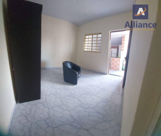 Imagem Casa com 2 Quartos à Venda, 130 m² em Santo Antônio - Louveira