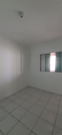 Imagem Casa com 1 Quarto à Venda, 40 m² em Anhanguera - Praia Grande Imagem Casa com 1 Quarto à Venda, 40 m² em Anhanguera - Praia Grande