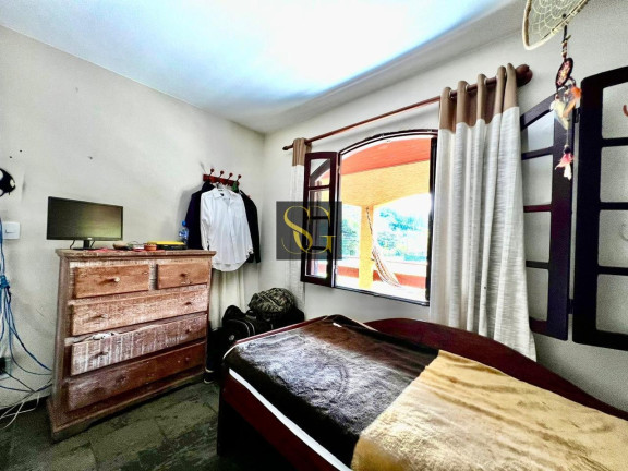 Imagem Casa com 3 Quartos à Venda, 500 m² em Albuquerque - Teresópolis Imagem Casa com 3 Quartos à Venda, 500 m² em Albuquerque - Teresópolis