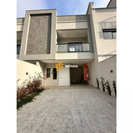 Sobrado com 3 Quartos à Venda, 145 m² em São Francisco De Assis - Camboriú