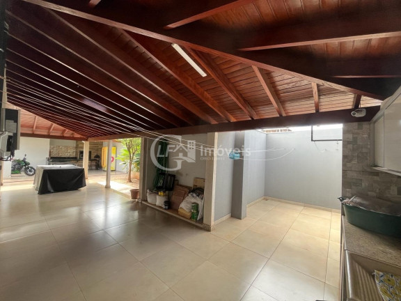 Imagem Casa com 3 Quartos à Venda, 295 m² em Jardim Tijuca - Campo Grande Imagem Casa com 3 Quartos à Venda, 295 m² em Jardim Tijuca - Campo Grande