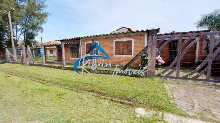 Imagem Casa com 3 Quartos à Venda, 128 m² em Santa Teresinha - Imbé Imagem Casa com 3 Quartos à Venda, 128 m² em Santa Teresinha - Imbé