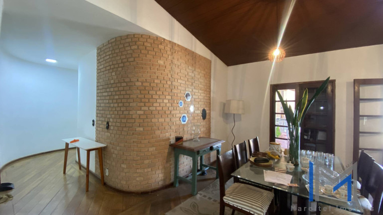 Imagem Casa com 4 Quartos à Venda, 963 m² em Chácara De La Rocca - Carapicuíba