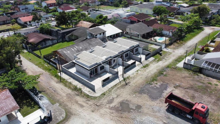 Imagem Casa com 2 Quartos à Venda, 52 m² em Primavera - Pontal Do Paraná