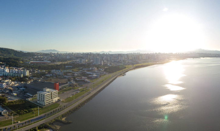 Imagem Apartamento com 3 Quartos à Venda, 80 m² em Beira Mar - São José Imagem Apartamento com 3 Quartos à Venda, 80 m² em Beira Mar - São José