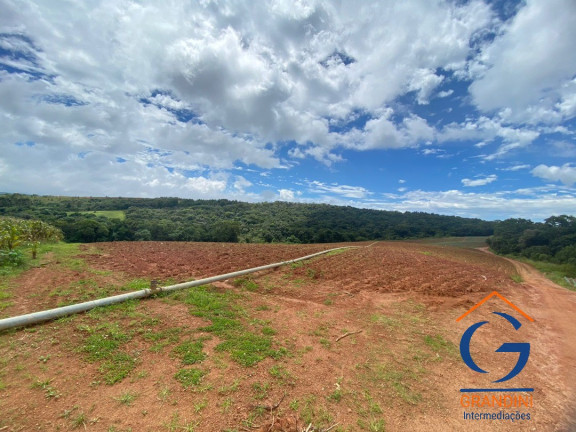 Imagem Imóvel com 3 Quartos à Venda, em Minas Gerais - Munhoz Imagem Imóvel com 3 Quartos à Venda, em Minas Gerais - Munhoz