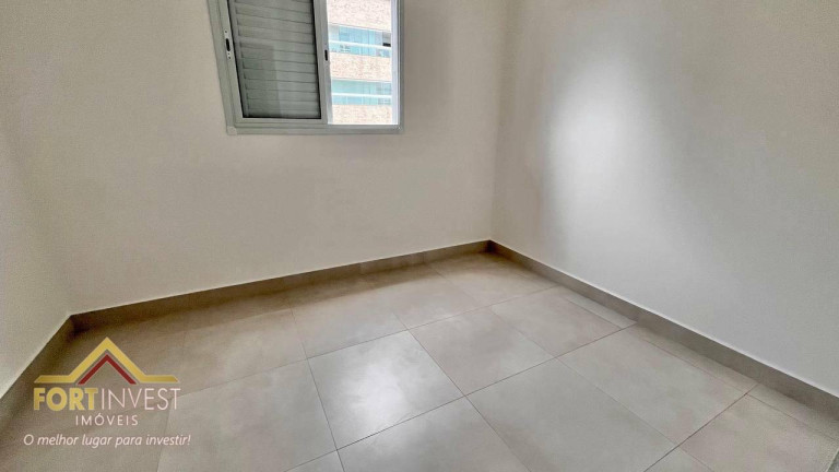Imagem Imóvel com 2 Quartos à Venda, 62 m² em Canto Do Forte - Praia Grande Imagem Imóvel com 2 Quartos à Venda, 62 m² em Canto Do Forte - Praia Grande