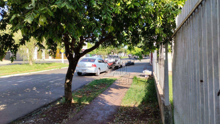 Imagem Terreno à Venda, 360 m² em Parque Residencial João Piza - Londrina Imagem Terreno à Venda, 360 m² em Parque Residencial João Piza - Londrina