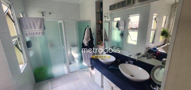 Imagem Sobrado com 3 Quartos à Venda, 330 m² em Olímpico - São Caetano Do Sul Imagem Sobrado com 3 Quartos à Venda, 330 m² em Olímpico - São Caetano Do Sul
