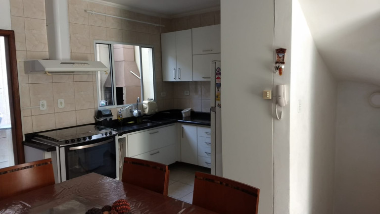 Imagem Casa com 3 Quartos à Venda, 135 m² em Chácara Seis De Outubro - São Paulo Imagem Casa com 3 Quartos à Venda, 135 m² em Chácara Seis De Outubro - São Paulo