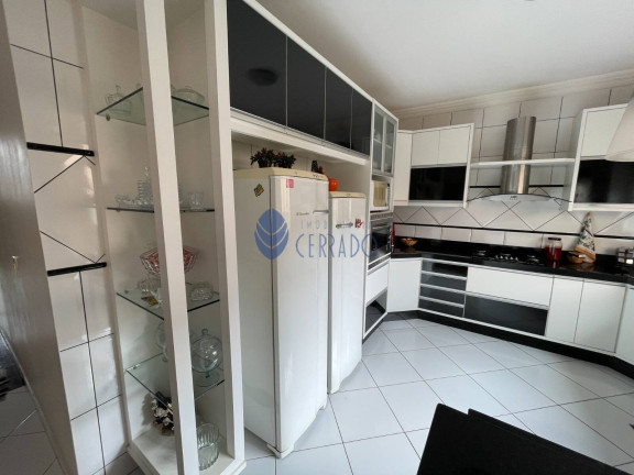 Imagem Sobrado com 4 Quartos à Venda, 300 m² em Parque Brasília 2ª Etapa - Anápolis Imagem Sobrado com 4 Quartos à Venda, 300 m² em Parque Brasília 2ª Etapa - Anápolis