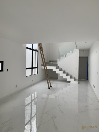 Imagem Sobrado com 3 Quartos à Venda, 155 m² em Centro - Itajaí Imagem Sobrado com 3 Quartos à Venda, 155 m² em Centro - Itajaí