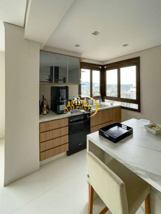 Apartamento com 3 Quartos à Venda, 228 m² em Alphaville - Barueri