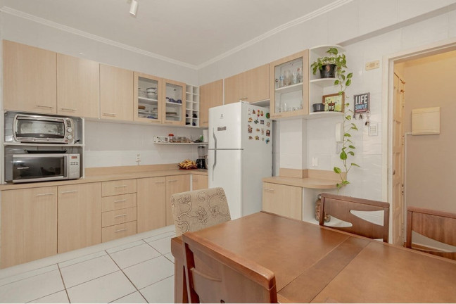 Imagem Imóvel com 3 Quartos à Venda, 89 m² em Rio Branco - Porto Alegre Imagem Imóvel com 3 Quartos à Venda, 89 m² em Rio Branco - Porto Alegre
