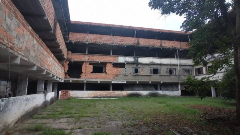 Imagem Ponto Comercial à Venda, 1.000 m² em Jardim Santa Cruz - Taubaté Imagem Ponto Comercial à Venda, 1.000 m² em Jardim Santa Cruz - Taubaté