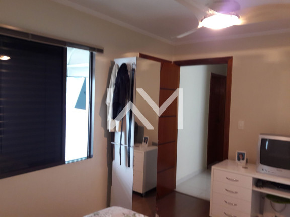 Imagem Casa com 3 Quartos à Venda, 400 m² em Vila Rosália - Guarulhos Imagem Casa com 3 Quartos à Venda, 400 m² em Vila Rosália - Guarulhos
