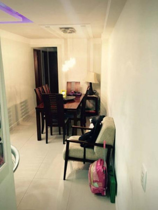 Imagem Apartamento com 3 Quartos à Venda, em Pendotiba - Niterói Imagem Apartamento com 3 Quartos à Venda, em Pendotiba - Niterói