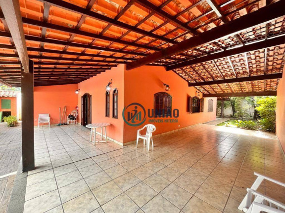 Imagem Casa com 3 Quartos à Venda, 260 m² em Itaipu - Niterói Imagem Casa com 3 Quartos à Venda, 260 m² em Itaipu - Niterói